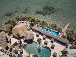 Gloria Maris Hotel Suites & Villas