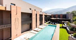 Pilot Amphora Boutique