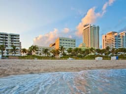 Holiday Inn Miami Beach Oceanfront