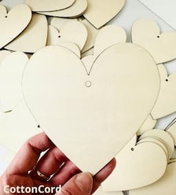 Drewniane serce z dziurką 12 cm, serduszko do zdobienia
