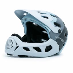 Kask szczękowy typu full face MOTUS rozmiar M/L CB-49