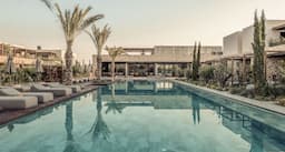 Theros All Suite Hotel