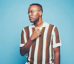 MICHAEL MAYO | Scena MONK