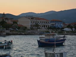 Sunrise Hotel