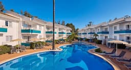 Universal Aparthotel Elisa